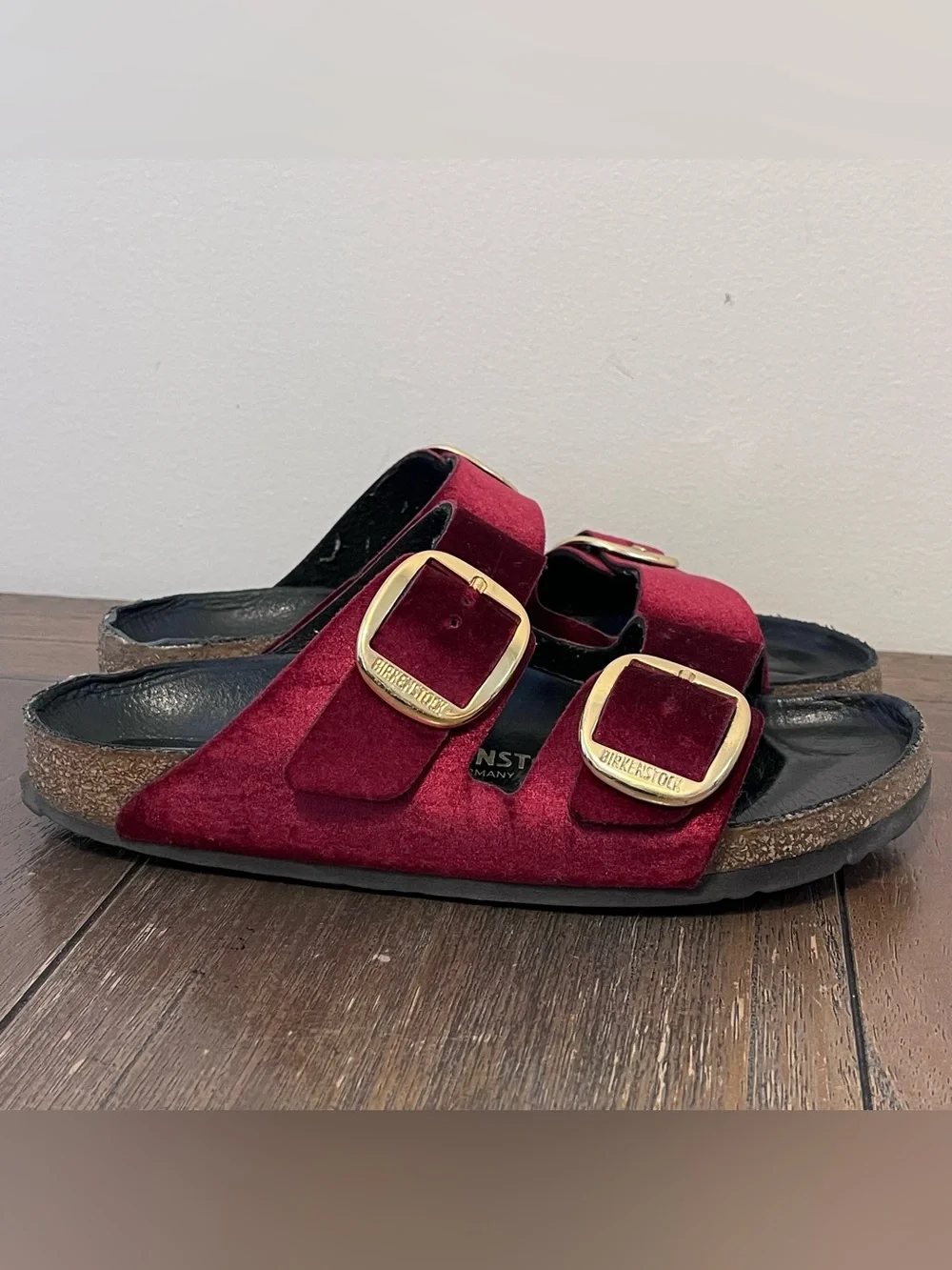 Birkenstock Arizona Big Buckle Velvet Maroon Sandals size 40 Women’s 9 - Picture 8 of 11